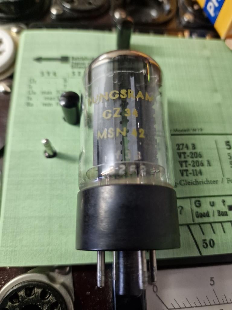 Philips GZ34 Mullard Blackburn f32 Red Plate Border, Ophalen of Verzenden