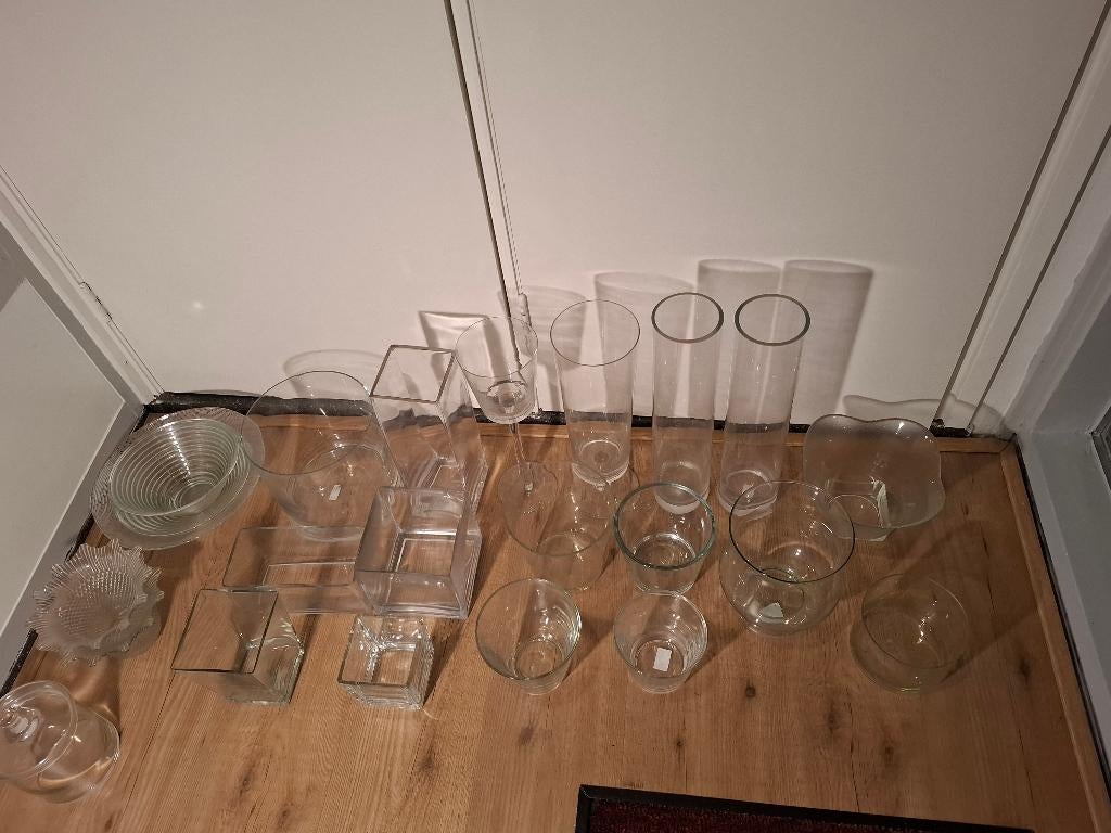Glazen Vazen, Potten en Schalen, Sierglas 28 stuks, Ophalen, Overige kleuren, Minder dan 50 cm, Glas
