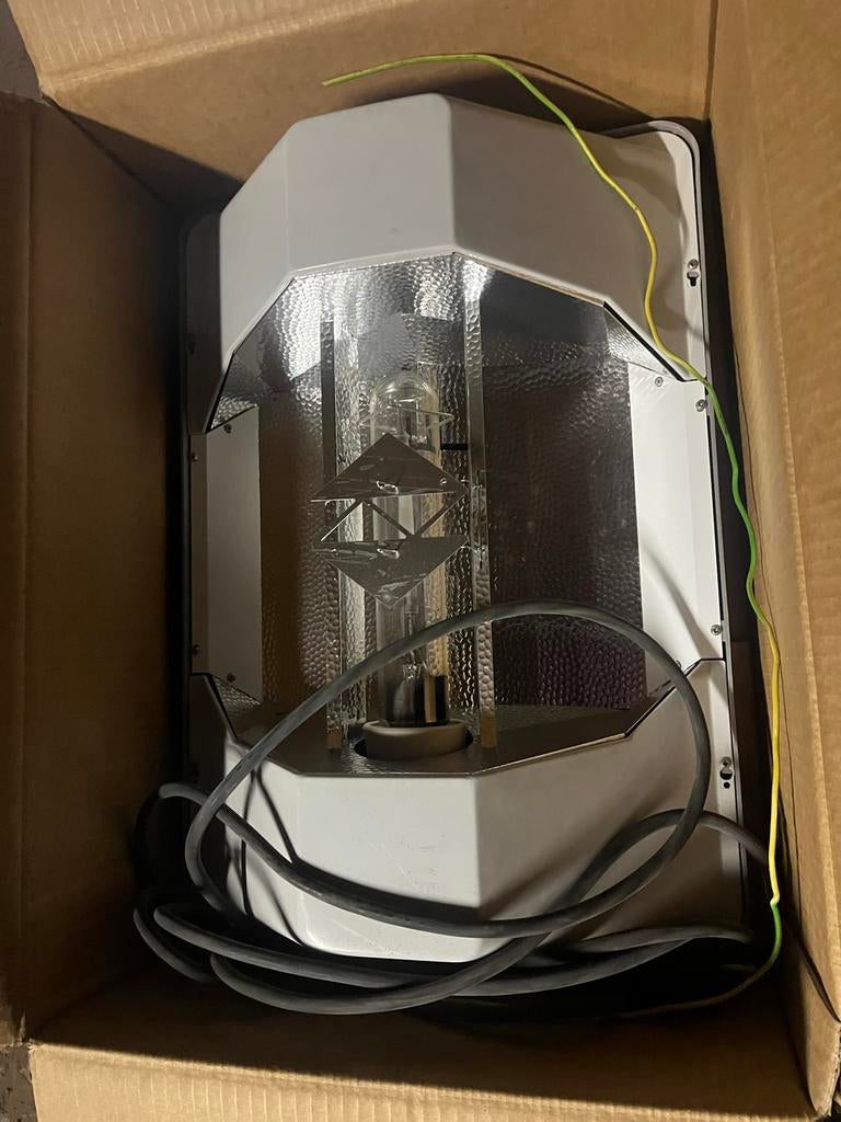 Philips assimilatielamp SGR 200 GF kweeklamp, Ophalen, Gebruikt