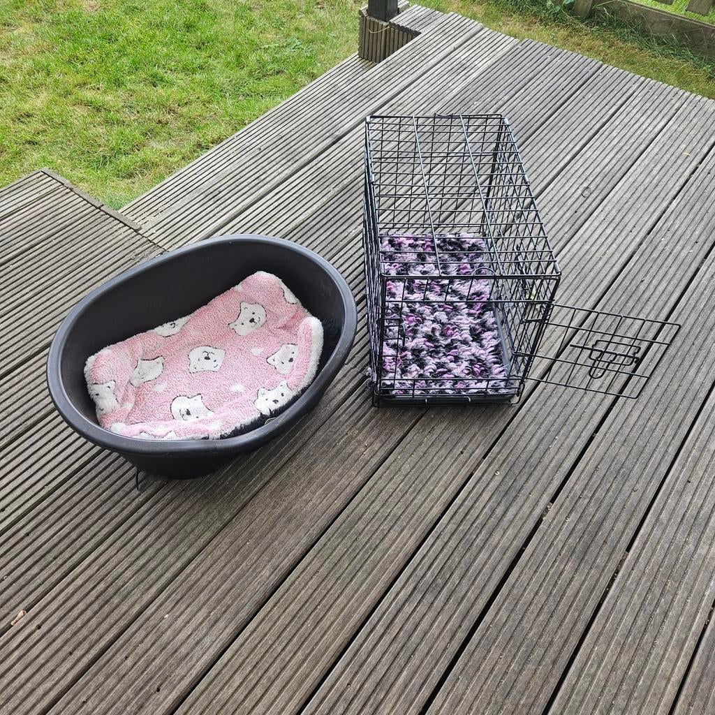 Kleine Bench en mand in nette staat inclusief vetbed, Ophalen, Zo goed als nieuw