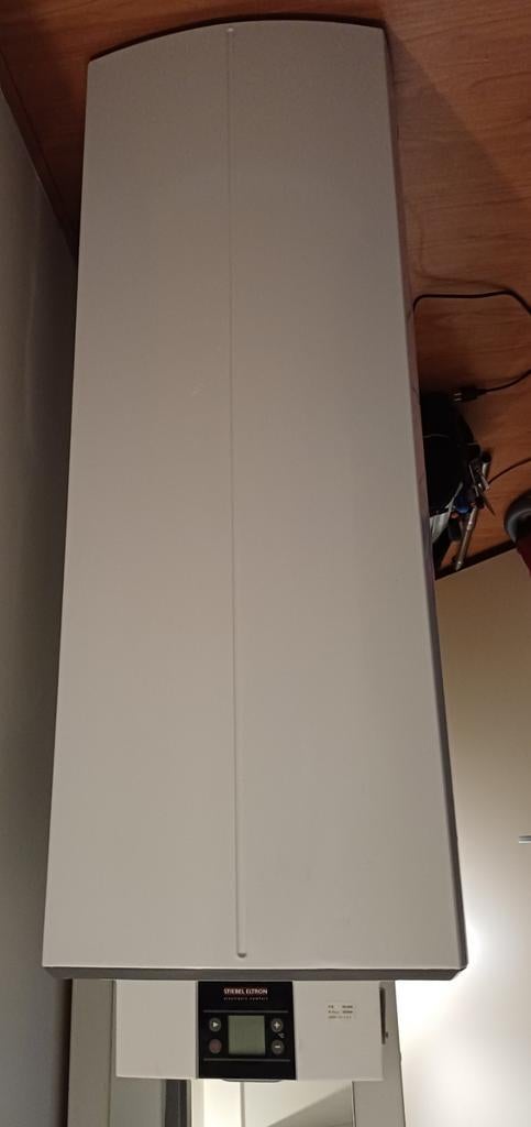 Stiebel Eltron LCD 150L Boiler - met Nieuw warmte element., Doe-het-zelf en Verbouw, Geisers en Boilers, Ophalen, Gebruikt, 100 liter of meer