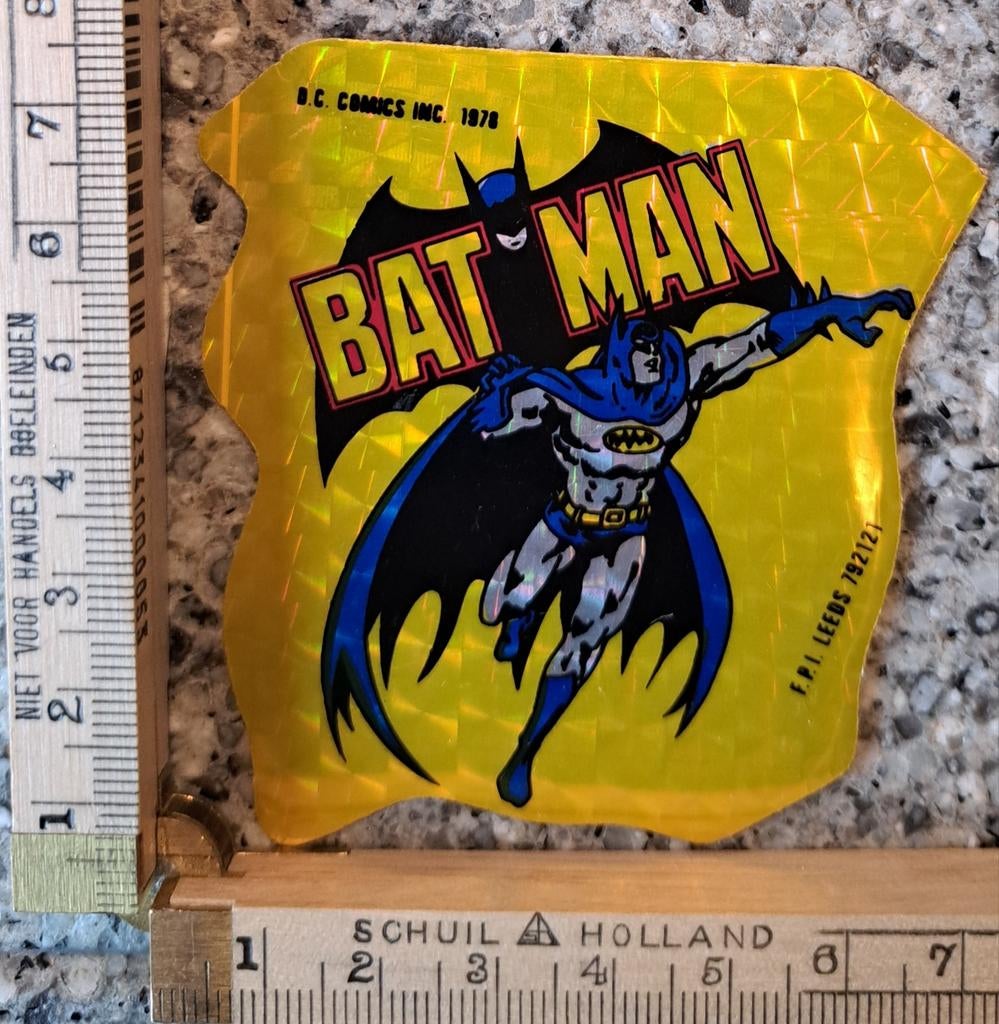 Vintage 1978 sticker Batman goud glimmend stripfiguur, Ophalen of Verzenden, Zo goed als nieuw