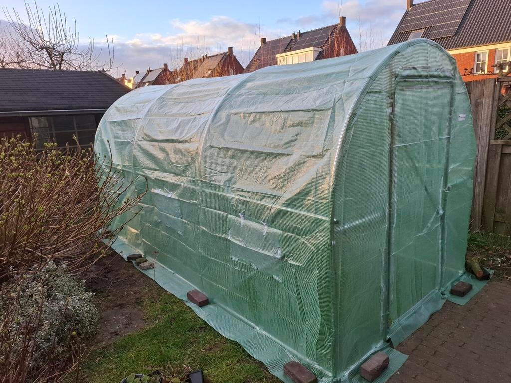 Tunnelkas 2x4 meter - Ideaal voor moestuin, Tuin en Terras, Kassen, Staal, Gebruikt, Folie, Kweekkas