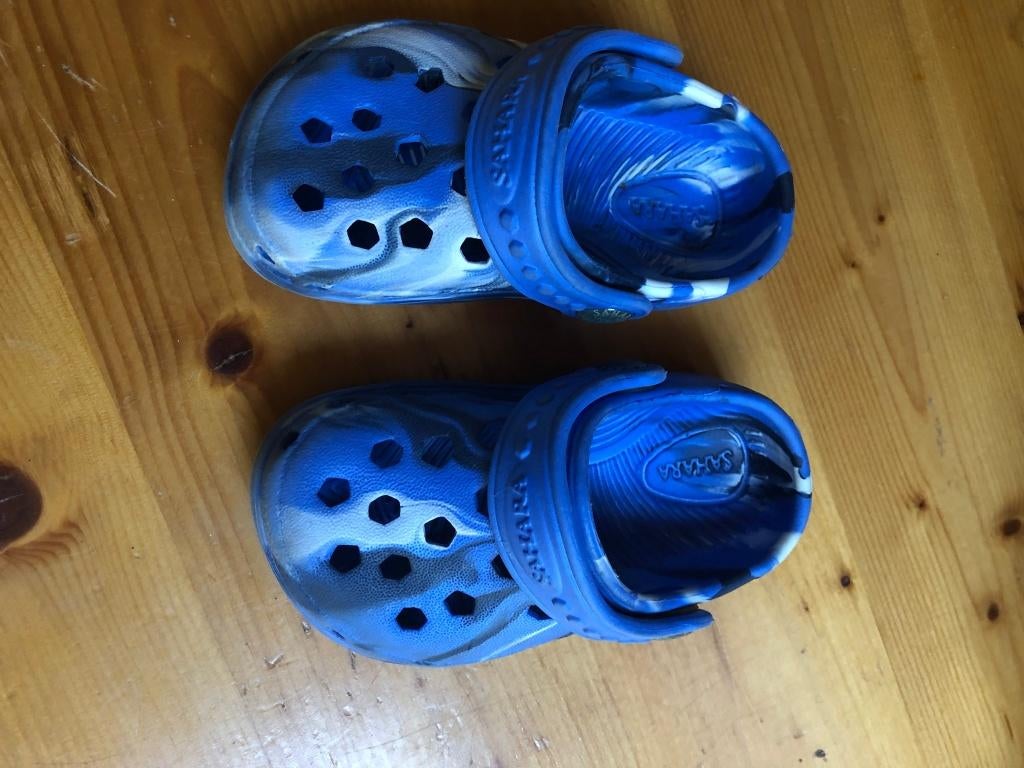 klomp schoen kind maat 20, Gebruikt, Merk Sahara, Jongen of Meisje, Schoenen