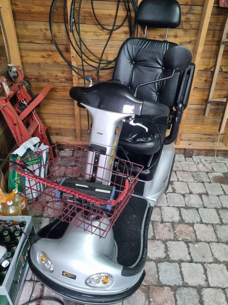 Scootmobiel gaat nog ronde mee, slecht ter been?, Ophalen