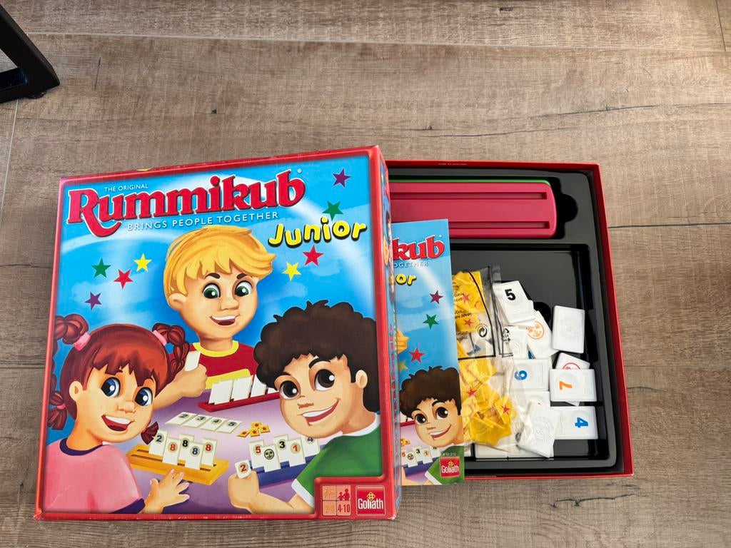 Rummikub, Hobby en Vrije tijd, Gezelschapsspellen | Overige, Ophalen of Verzenden, Zo goed als nieuw