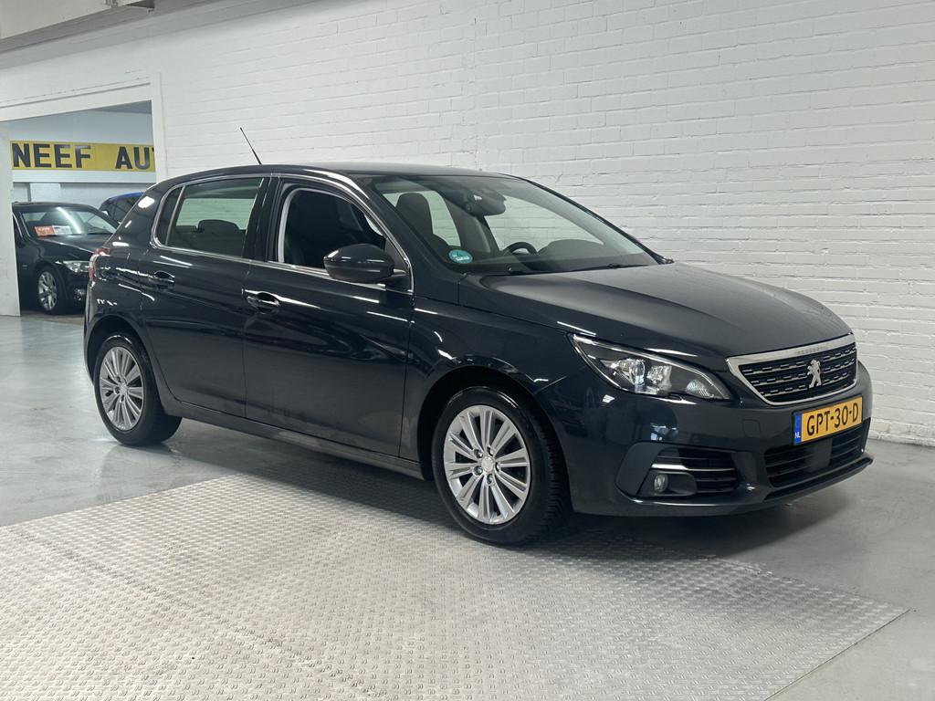 Peugeot 308 SW 1.2 PureTech Allure CLIMA/ CRUISE/ NAVI / ELK, Gebruikt, Euro 6, 1199 cc, 131 pk