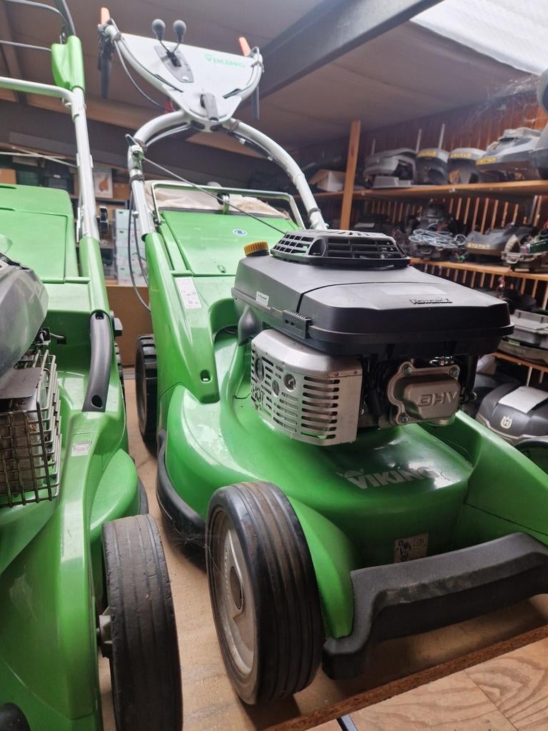 Zeer Nette professionele grasmaaier!, Ophalen, Zo goed als nieuw, 50 cm of meer