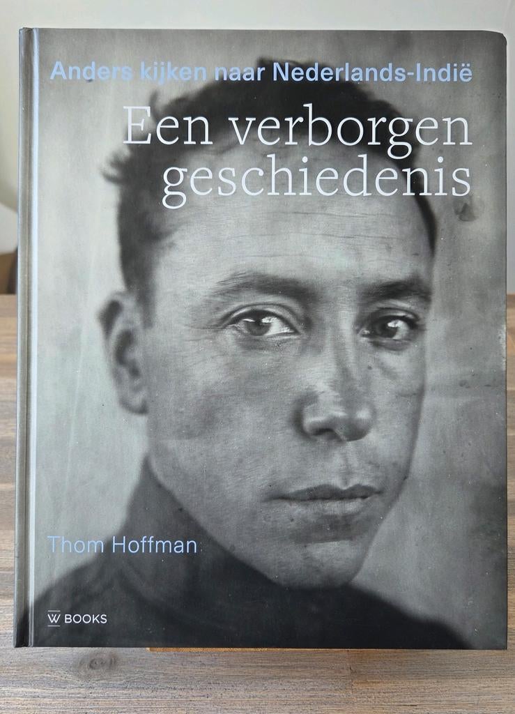 Thom Hoffman - Een verborgen geschiedenis, Ophalen of Verzenden, Thom Hoffman, Azië