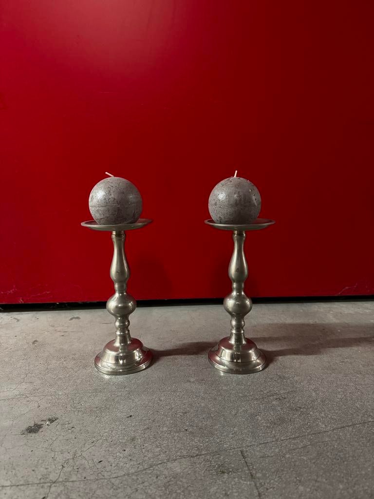 Zilveren kleurige kandelaren met stompe kaarsen, Ophalen, Zilver