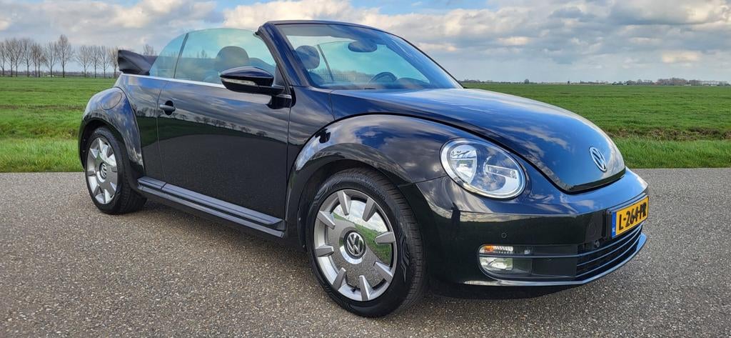 Mooie Volkswagen Beetle 1.2 TSI 105 PK Cabrio  2015 Navi Pdc, Auto's, Volkswagen, Voorwielaandrijving, Stof, 4 cilinders, Cabriolet