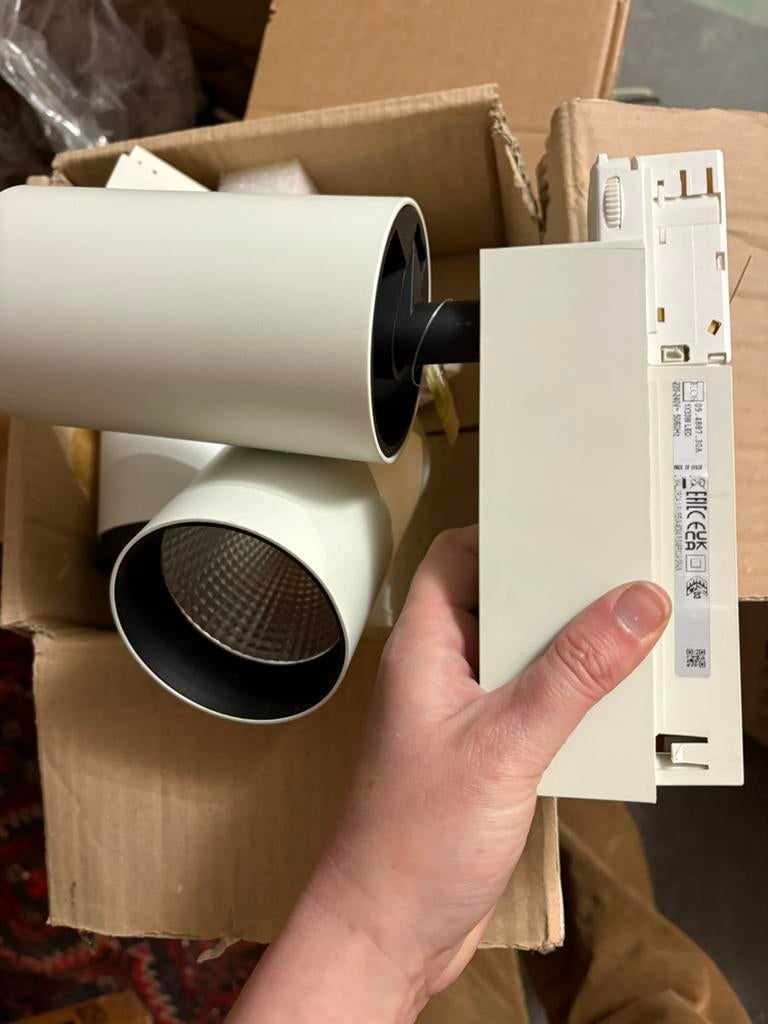 4x flos ut spot track 86  NIEUW, Ophalen of Verzenden, Zo goed als nieuw, Metaal of Aluminium