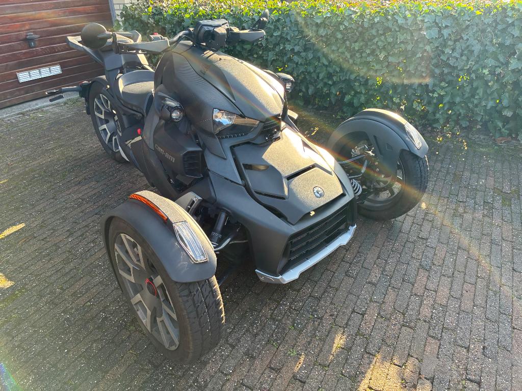 Can am ryker 900 can-am 2 zitter