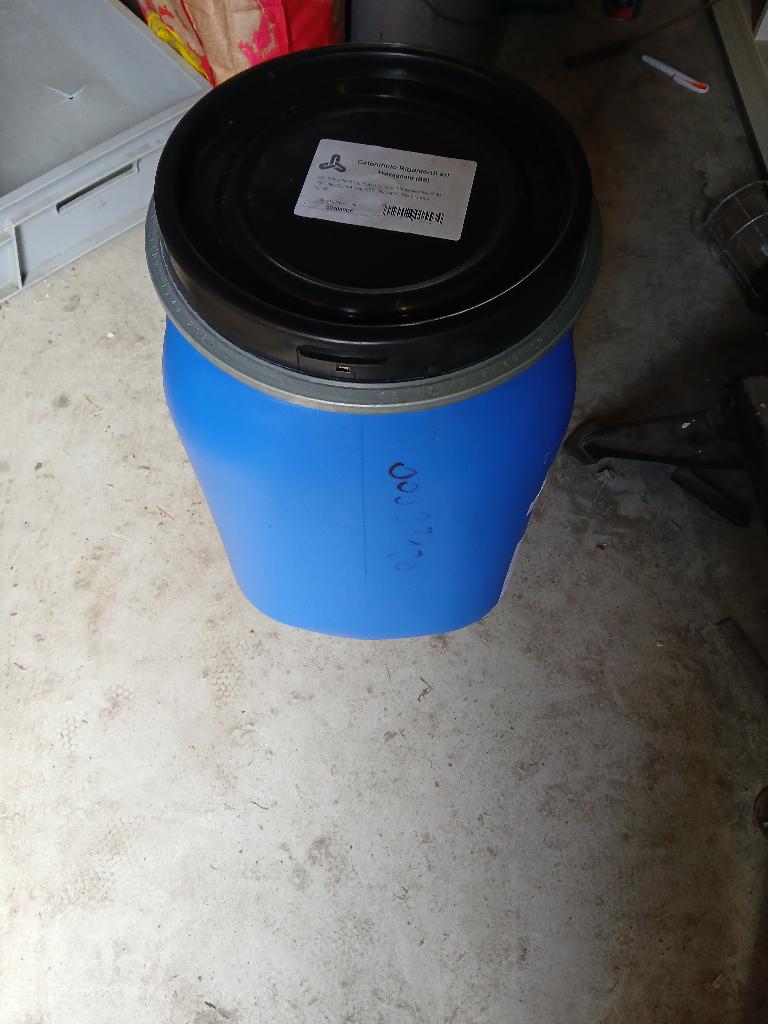 ton 25L plastic vat vaatje voerton, Minder dan 75 liter, Ophalen of Verzenden, Zo goed als nieuw, Kunststof