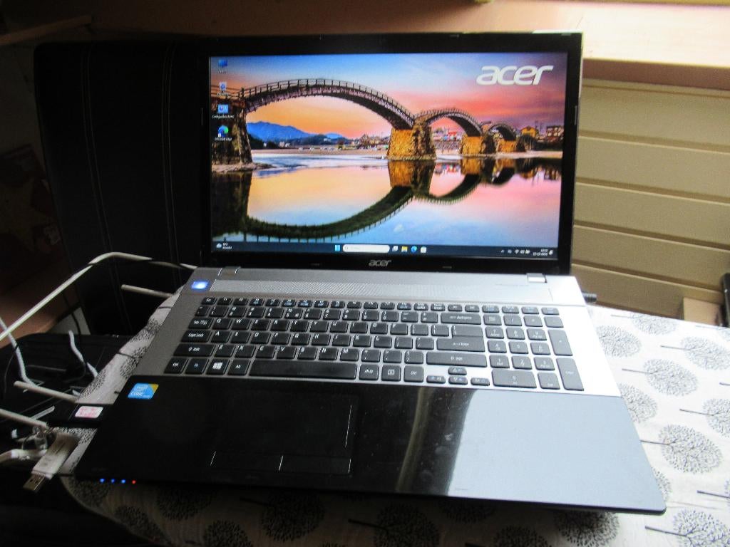 acer aspire v3 731  i7, Gebruikt, HDD, 2 tot 3 Ghz, Qwerty