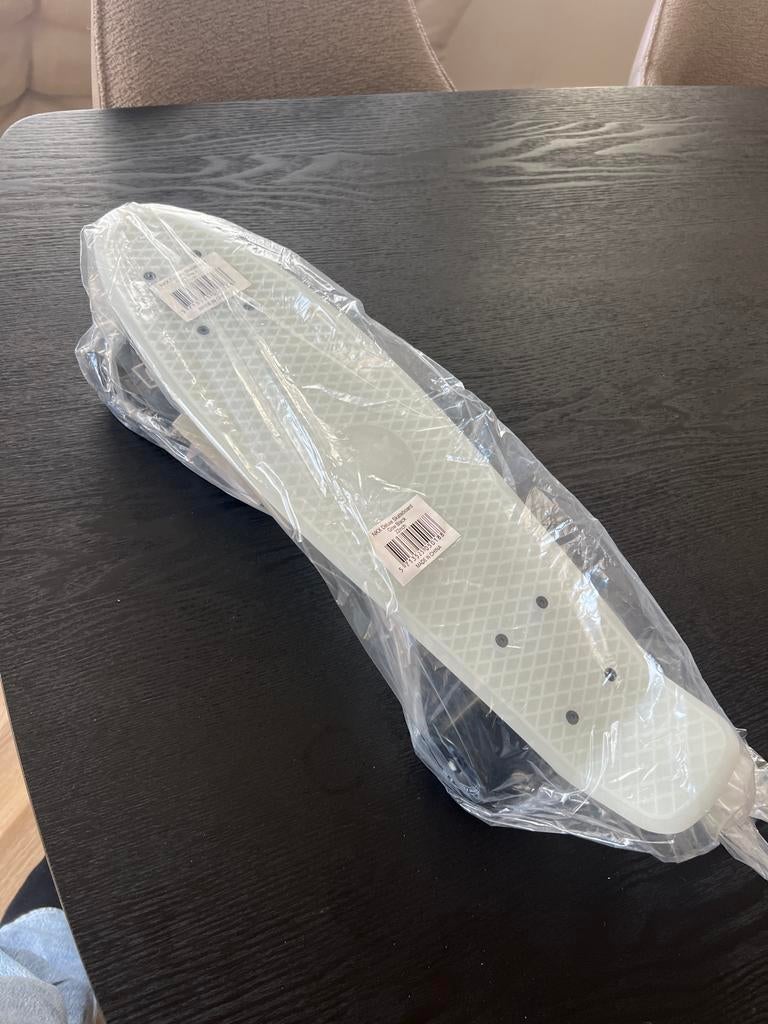 NKX Deluxe Skateboard, Sport en Fitness, Skateboarden, Ophalen of Verzenden, Nieuw, Skateboard