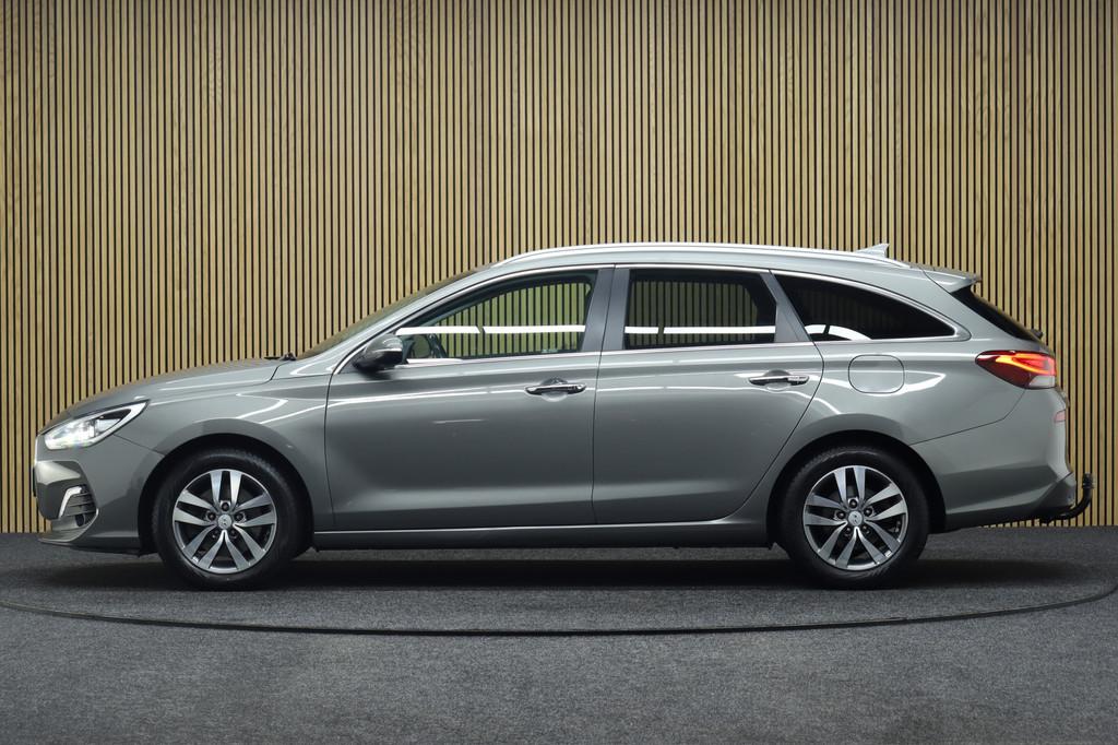 Hyundai i30 Wagon 1.0 T-GDI Premium | Cruise-control | Afnee, Gebruikt, Met garantie (alle), Leder en Stof, LED verlichting