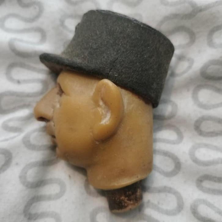 Charles de Gaulle karikatuur, Ophalen of Verzenden