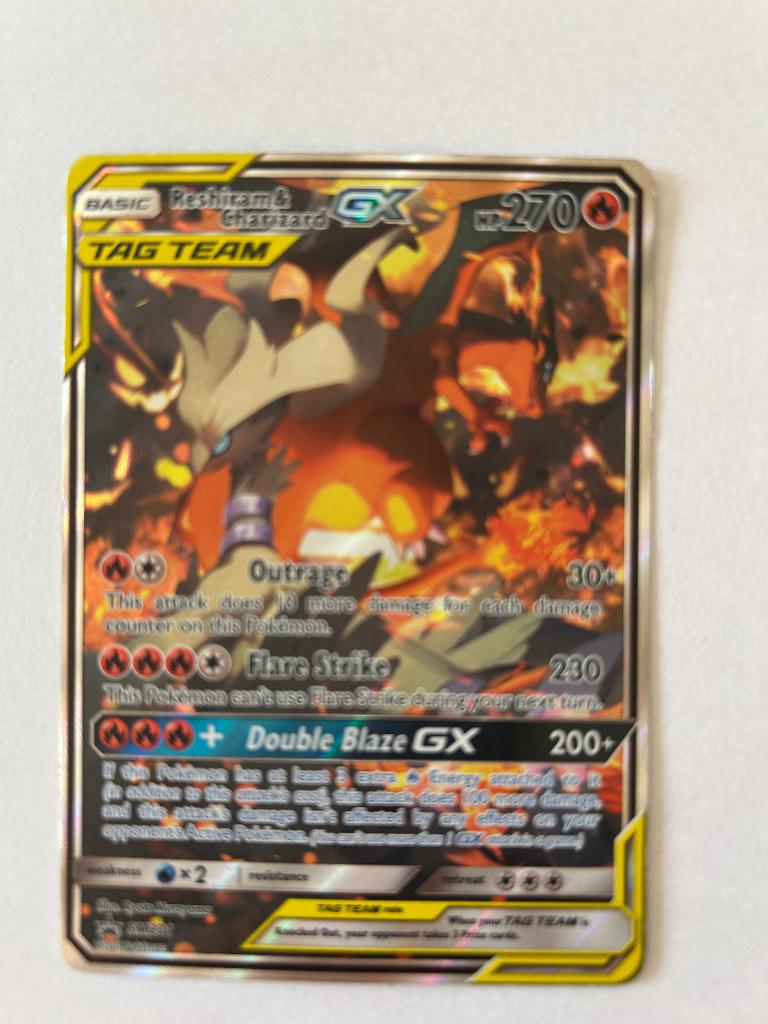 Pokemon Reshiram&Charizard full-art holo tag team SM201, Ophalen, Zo goed als nieuw, Losse kaart, Foil