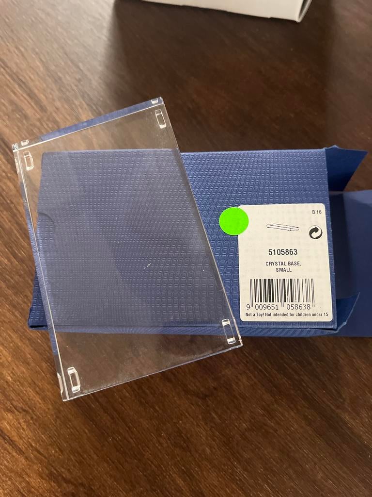 Swarovski Crystal Base Small - Nummer 5105863, Ophalen of Verzenden, Zo goed als nieuw, Huisaccessoire