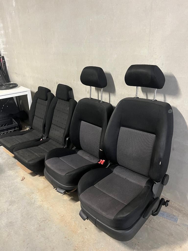 Autostoelen 4 stuks, Ophalen, Gebruikt, Volkswagen