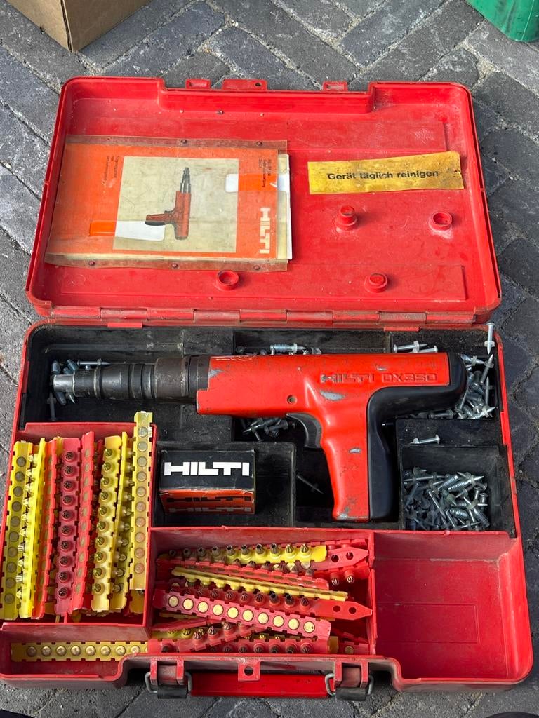 Hilti DX 350 Schiethamer met patronen en nagels, Ophalen, Gebruikt