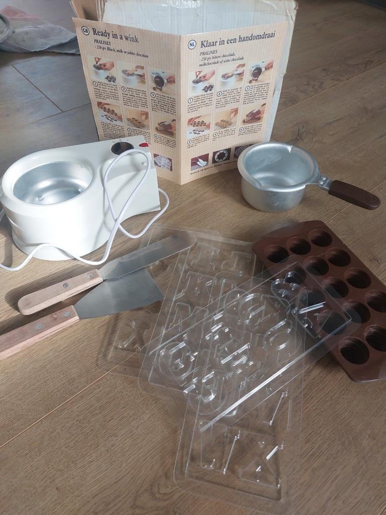 Chocolade smeltpannetje set - Perfectel, Ophalen of Verzenden, Zo goed als nieuw, Overige typen