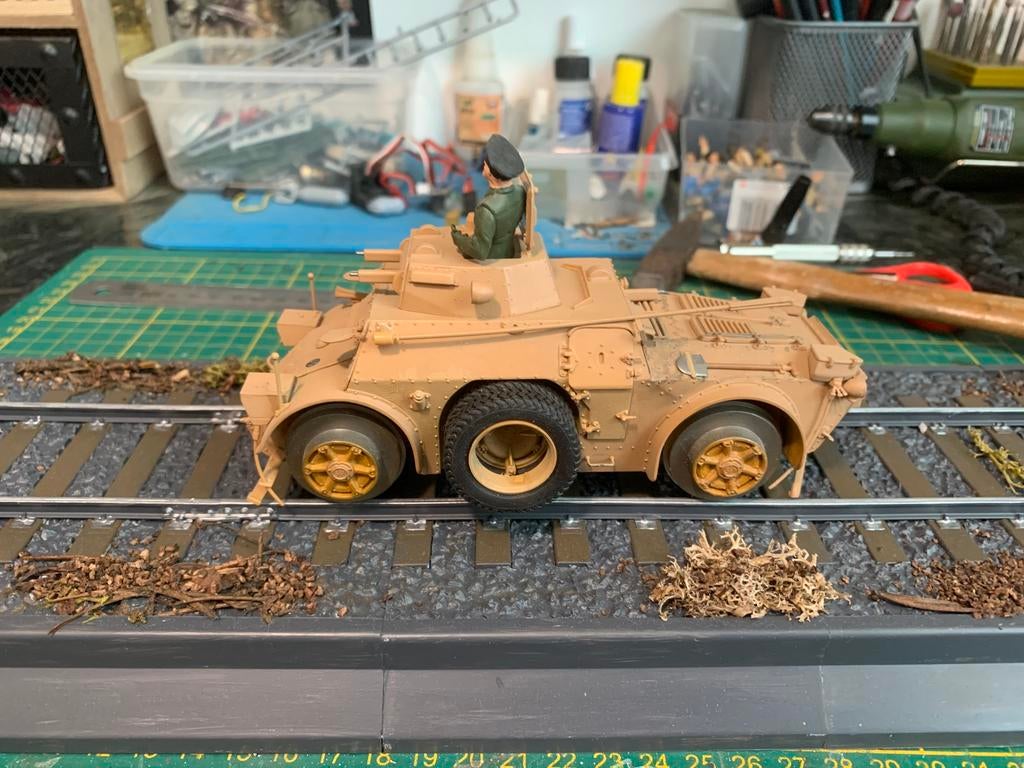 Fiat AB 41 4x4 SPA met trein rail wielen schaal 1:35 gebouwd, Overige merken, Gebruikt, Tank, 1:32 tot 1:50