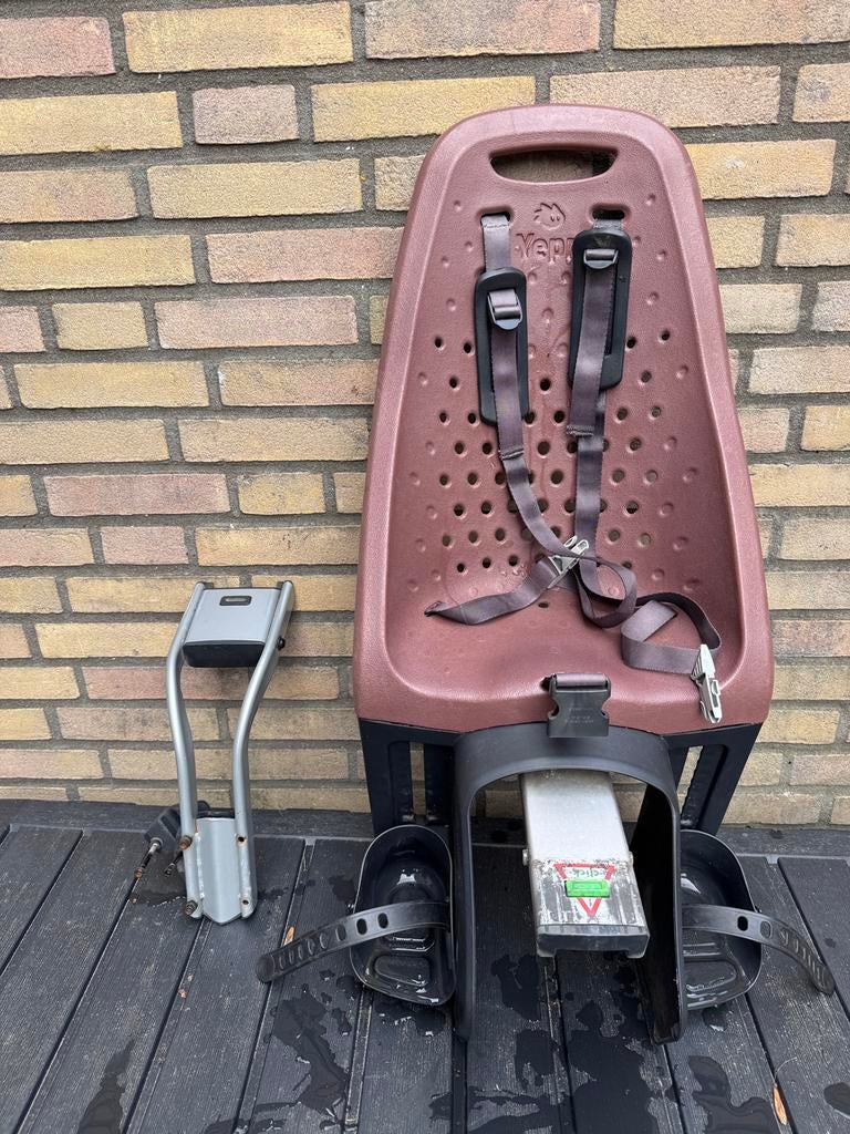 Yepp GMG achterzitje met zadelbuisbevestiging, Fietsen en Brommers, Ophalen, Zo goed als nieuw