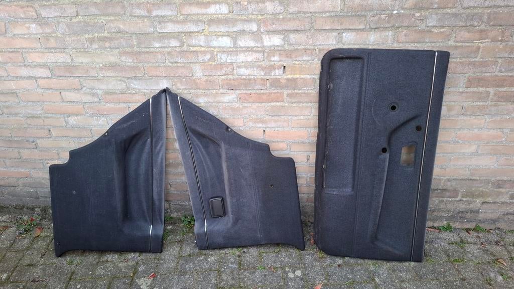 Golf 2 mk2 deurpanelen 1x kunstof achterkant met wat werk 3x, Auto-onderdelen, Ophalen