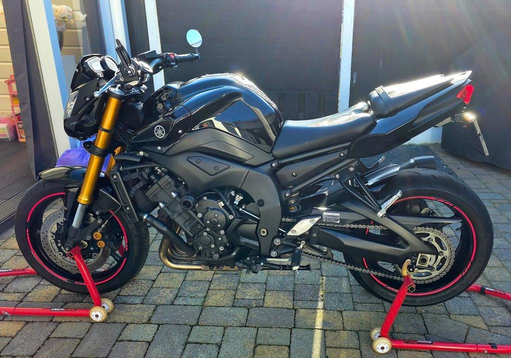 Zeer nette Yamaha FZ8 Naked (2013), Sportuitlaat, 4 cilinders, Motorrijbewijs A, Particulier