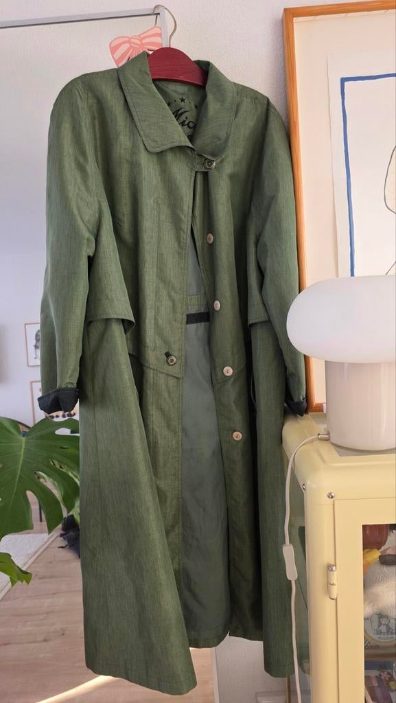 Lichte Vintage Donkergroene Trenchcoat - Oversized Look, Kleding | Dames, Jassen | Zomer, Ophalen of Verzenden, Gedragen, Maat 42/44 (L)