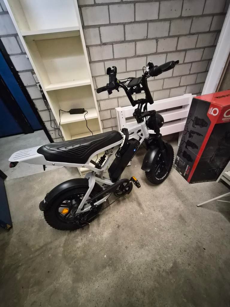 V20 Mini Fatbike - Krachtige E-bike met Dikke Banden, Fietsen en Brommers, Elektrische fietsen, Zo goed als nieuw, Minder dan 47 cm