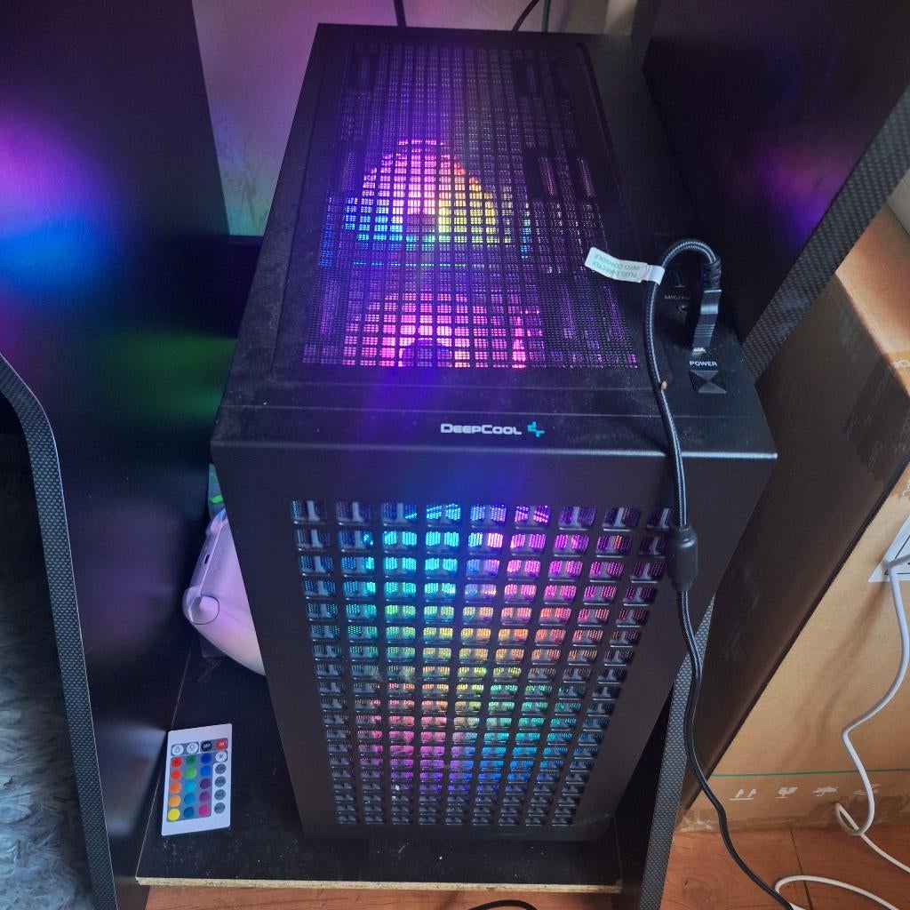 game pc, Computers en Software, Desktop Pc's, Nvidia, Met monitor, Zo goed als nieuw, Gaming