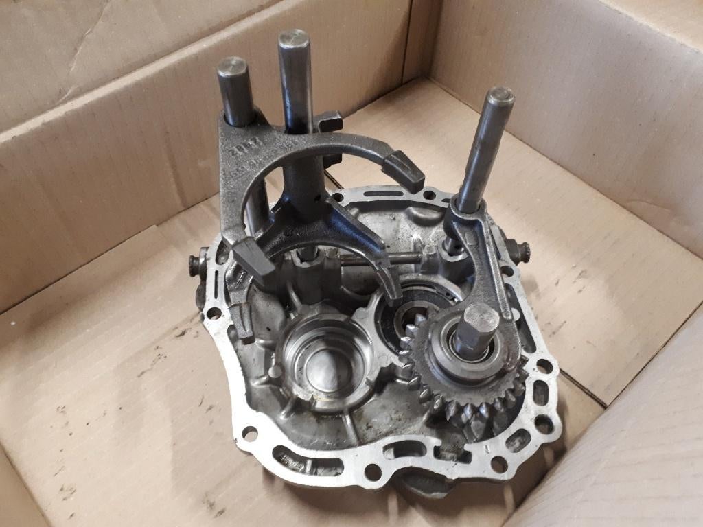 aangepaste versnellingsbak opel corsa/kadett, Auto diversen, Ophalen, Gebruikt