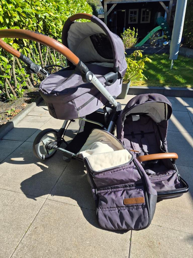 Mutsy kinderwagen met reiswieg en zitje, Kinderen en Baby's, Kinderwagens en Combinaties, Ophalen, Gebruikt, Verstelbare duwstang