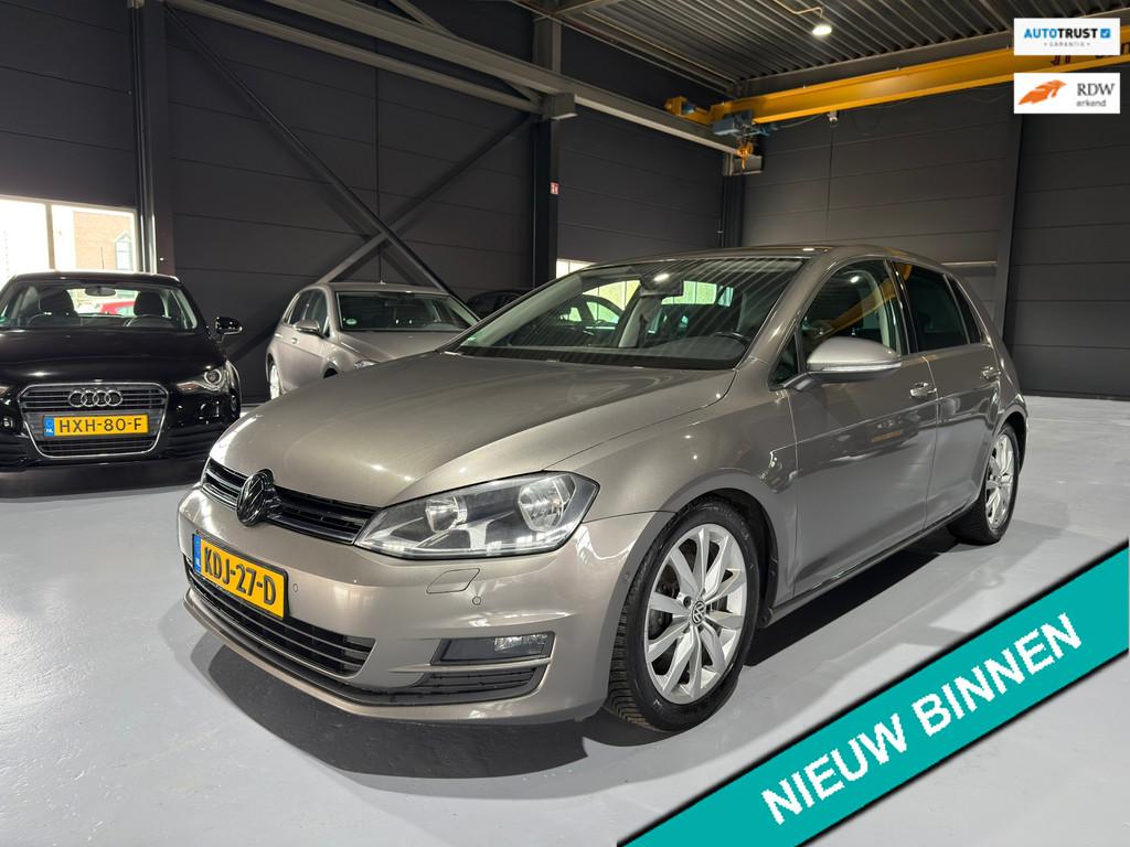 Volkswagen GOLF 1.4 TSI Highline Automaat | Keyless | PDC, Euro 5, Stof, Gebruikt, 4 cilinders