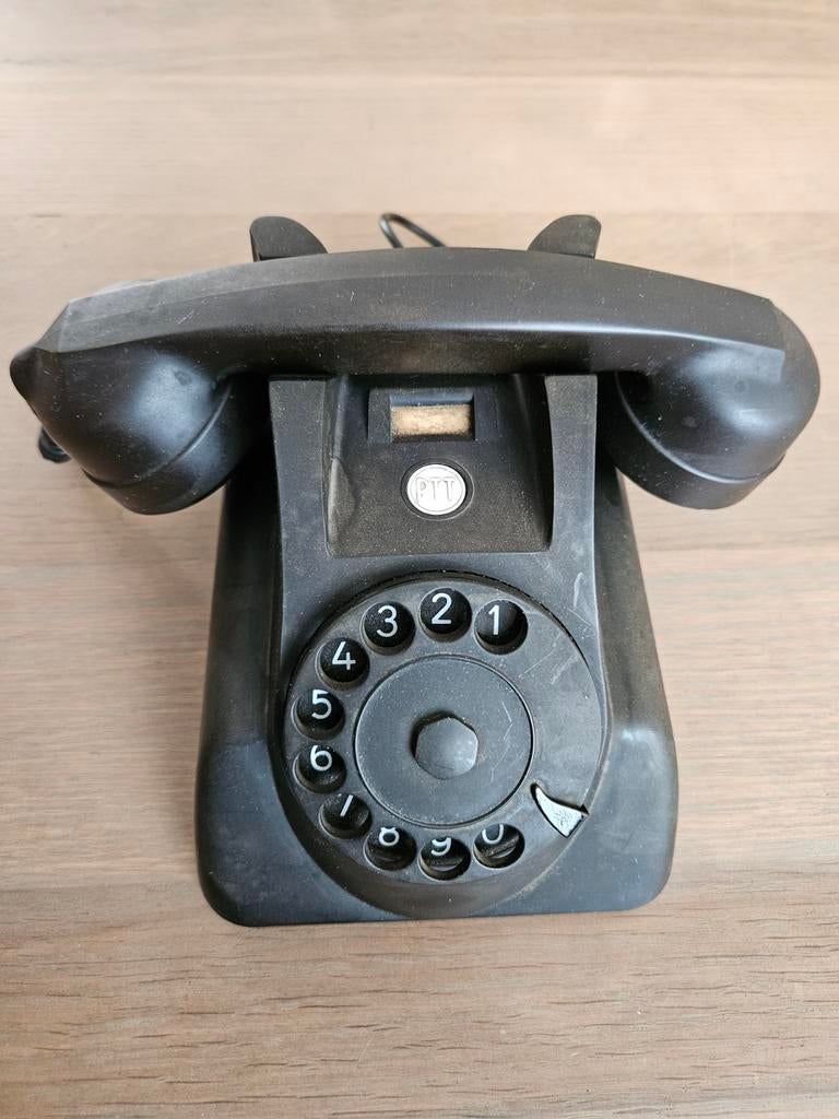 Zwarte bakeliete telefoon Ptt, Telecommunicatie, Vaste telefoons | Niet Draadloos, Ophalen of Verzenden, Met draaischijf