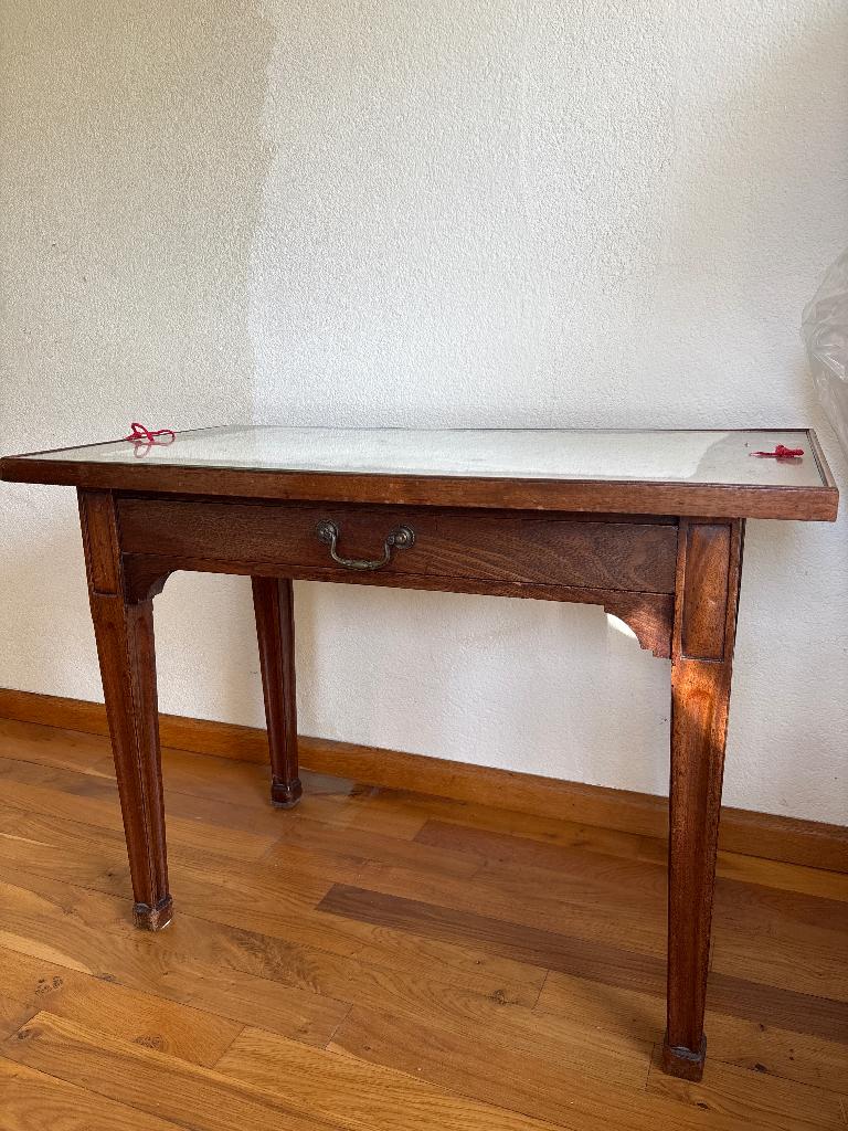 Klassieke theetafel, Ophalen