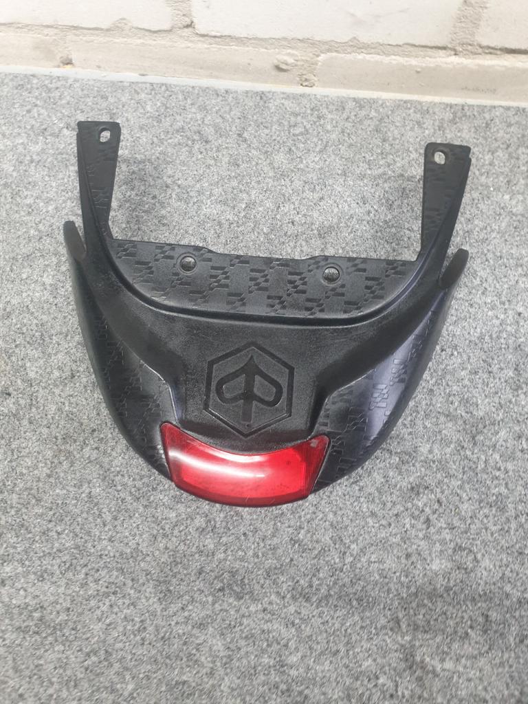 Piaggio zip sp orginele sp Achtervleugel compleet!!!!!, Ophalen of Verzenden, Zo goed als nieuw, Piaggio