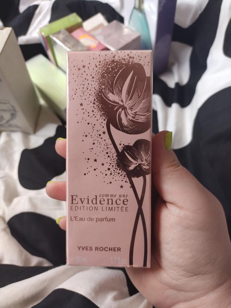 Comme une Evidence édition limitée, nieuw, Ophalen of Verzenden, Nieuw