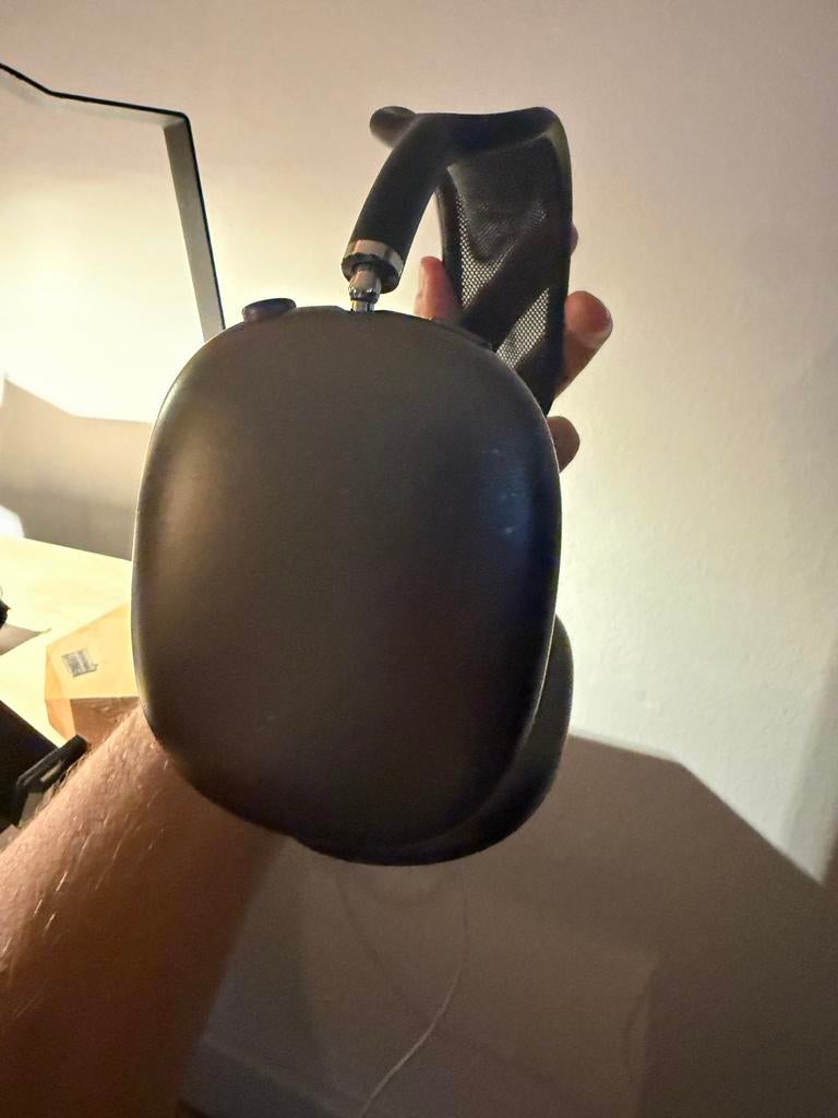 AirPods Pro Max blauw (incl. Oplader en standaard), Audio, Tv en Foto, Koptelefoons, Zo goed als nieuw, Over oor (circumaural)