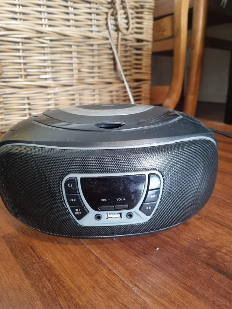 Compacte Radio CD Speler, Ophalen, Gebruikt, Radio, Met cd-speler