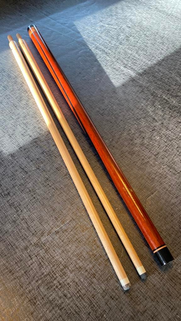 Biljartkeu Longoni RL18*** met twee toppen, Sport en Fitness, Biljarten en Poolen, Ophalen of Verzenden, Zo goed als nieuw, Keu of Ballen