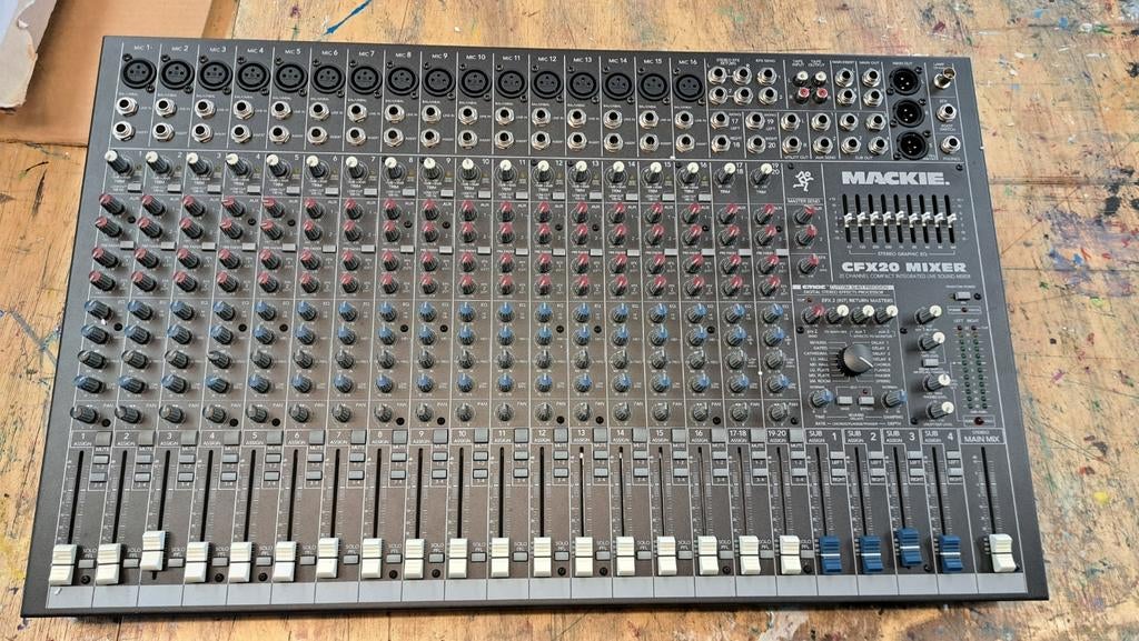Mackie CFX20 mengtafel, Muziek en Instrumenten, Ophalen, Zo goed als nieuw, 10 tot 20 kanalen, Microfooningang