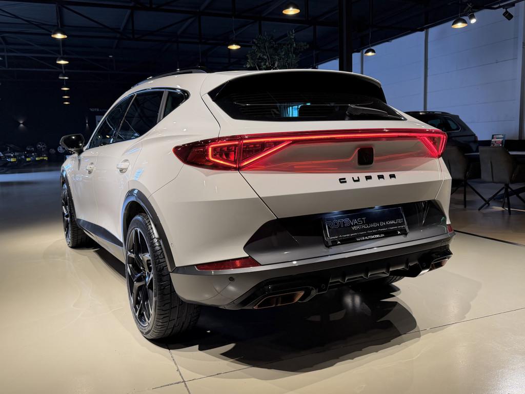 CUPRA Formentor 1.4 e-Hybrid PLUG-IN 204PK M2023 Rijk Uitger, 77 km/l, Gebruikt, 4 cilinders, Leder en Stof