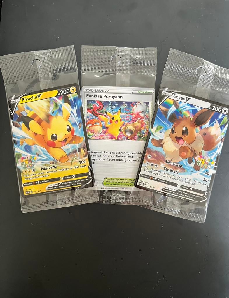 Complete Pikachu & Eevee Pokémon Festival set, Ophalen of Verzenden, Nieuw, Meerdere kaarten