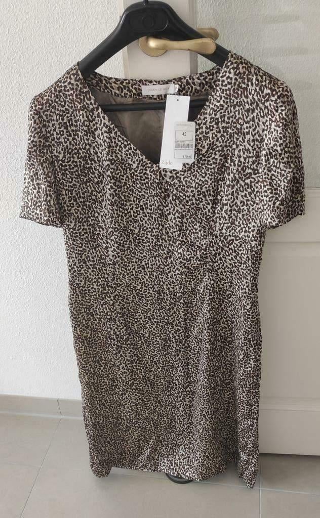 Nieuwe moderne elegante strakke "Zijden" jurk 42 merk "Julie, Kleding | Dames, Jurken, Bruin, Maat 42/44 (L), Nieuw, Ophalen of Verzenden