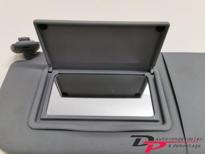 Zonneklep van een Peugeot 106, Gebruikt, -, -, Ophalen of Verzenden