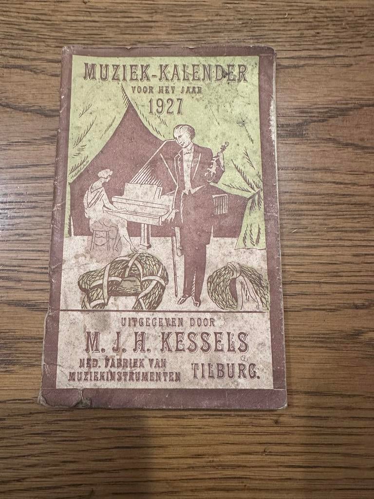 Muziekkalender uitgegeven door Kessels instumenten 1927, Ophalen of Verzenden, Gebruikt, Overige typen